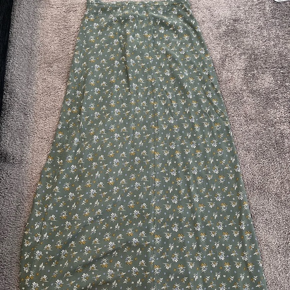 Twik Maxi Floral Skirt - Picture 3 of 6